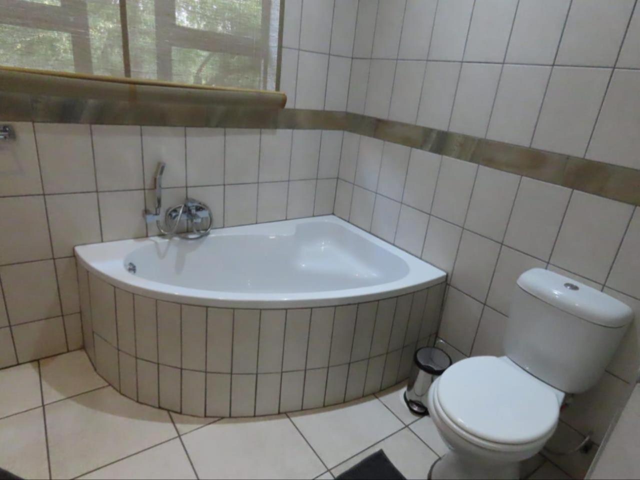 Marloth Cottage Marloth Park Ruang foto
